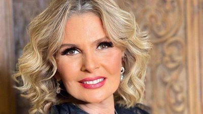 يسرا تعزي عائلة حامد محمود على صفحتها الشخصية