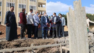 محافـظ المنوفية يحيل أخصائية تمريض وزوجها للنيابة العامة.. تفاصيل