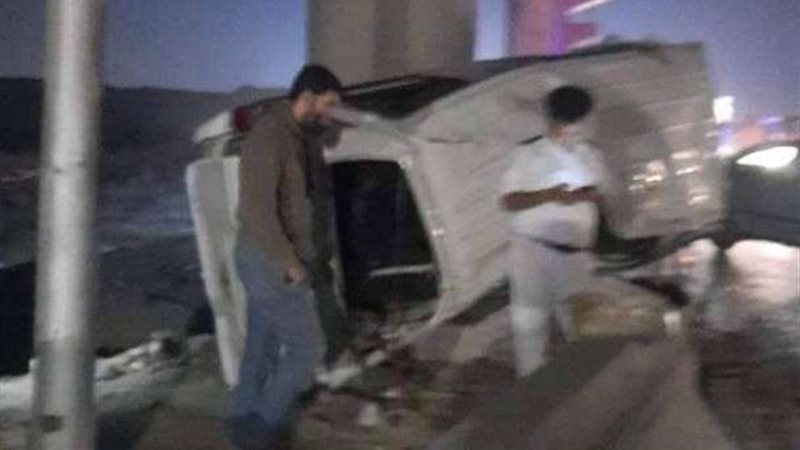 انقلاب سيارة ميكروباص