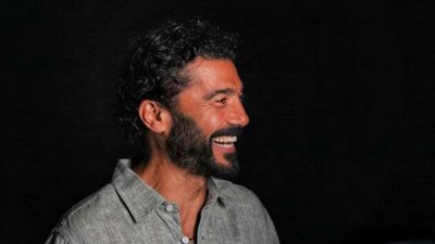 أيمن بهجت قمر ينفي إصابة خالد النبوى بأزمة قلبية.. ويكشف موقفه الصحي