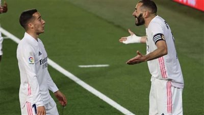 ريال مدريد يتقدم بهدفين نظيفين أمام برشلونة في الشوط الأول.. شاهد