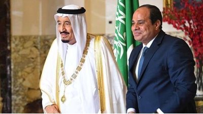 الرئيس السيسي يهنئ خادم الحرمين الشريفين بحلول شهر رمضان