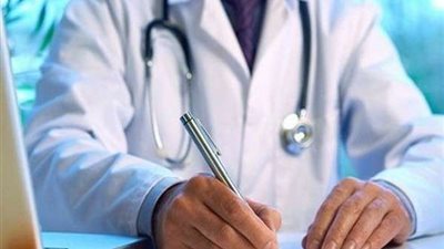 بعد قليل.. محاكمة طبيب الأسنان المتحرش بالرجال