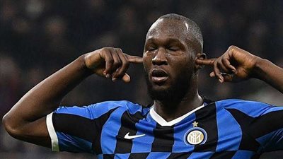 رغم رفضه القاطع.. الهلال السعودي يواصل تقديم عروضه لضم لوكاكو