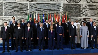 مدبولي: مصرتستضيف أكثر من 9 ملايين مهاجر ولاجئ