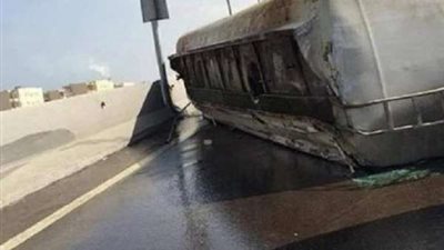بعد حادث أسيوط.. انقلاب سيارة محملة بسولار بطريق 