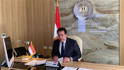 وزير التعليم العالى يلقى كلمة المجموعة العربية فى الدورة (211) للمجلس التنفيذى لليونسكو