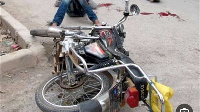 إصابة ثلاث أشخاص في حادث تصادم عدة دراجات بالإسماعيلية