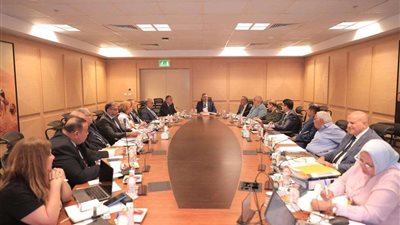 وزير السياحة والآثار يترأس اجتماع إدارة المجلس الأعلى للآثار