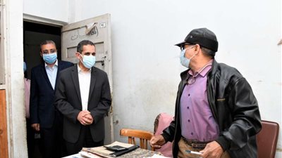 محافظ الغربية يهنئ العاملين بمركز ومدينة المحلة بحلول شهر رمضان الكريم