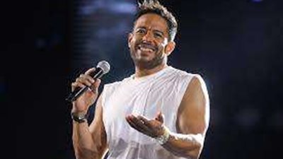 حماقي يعلن نفاذ تذاكر حفله بمهرجان قرطاج