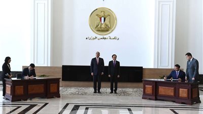 مدبولي يشهد توقيع مذكرة تفاهم بين البنك المركزي المصري ونظيره الفيتنامي