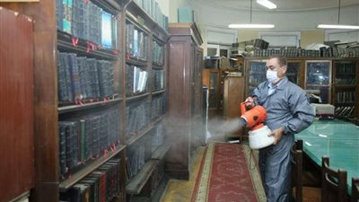 لمواجهة كورونا.. حملة تطهير وتعقيم لمقر نقابة المحامين