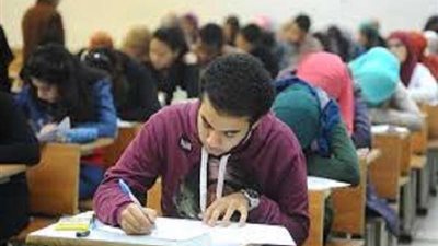 دولة عربية تغلق المدارس لمكافحة تفشي كورونا