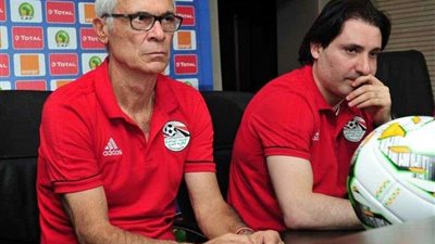 بسبب صبحي وفرجاني.. مدرب منتخب مصر السابق يكشف الفارق بين إدارة الزمالك والأهلي 