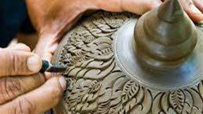 رنا سليمان تبدع في فن التجسيد المصغر للواقع من خلال ماكيت فني.. فيديو