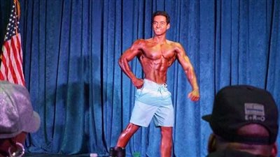 المصري عبد الله أنيس يحصد 3 ميداليات في بطولة أمريكا لكمال الأجسام