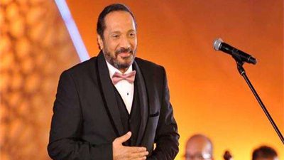 علي الحجار يستعد لحفله في ساقية الصاوي.. الليلة