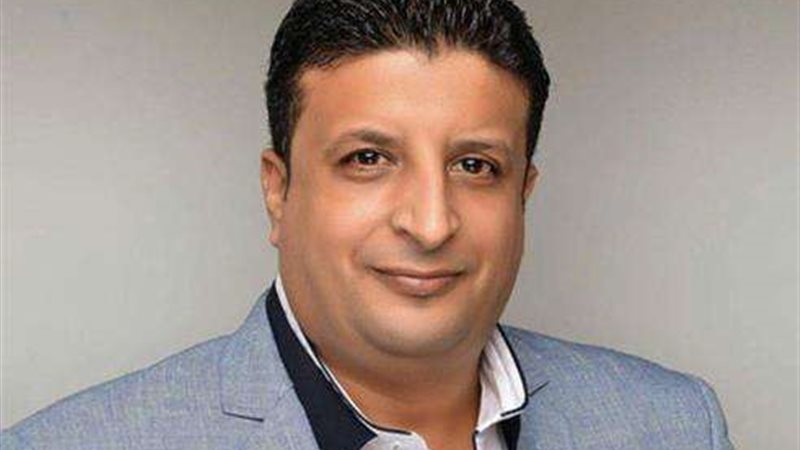 الدكتور أحمد أبو