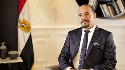 وزيرة التضامن تعين حسن مصطفى وزيرًا لها