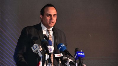 رئيس هيئة الرعاية الصحية: ما قامت به مصر في القضاء على فيروس سي يمثل إعجاز كبير