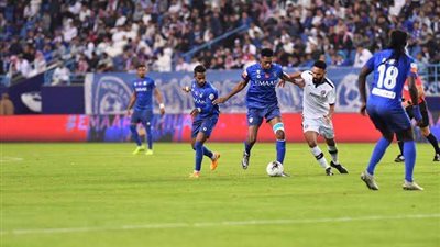 الهلال يصطدم بالوداد لخطف بطاقة التأهل في البطولة العربية