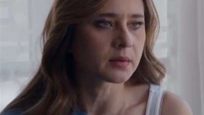 نيللي كريم تستعرض صور لها من كواليس مسلسل 