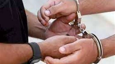 ضبط مرتكب واقعة سكب مادة مشتعلة بشارع في مصر الجديدة