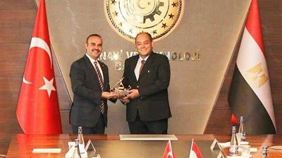 وزير التجارة والصناعة مقترح بتوقيع مذكرة تفاهم لتعزيز التعاون في مجالات الاستثمار الصناعي