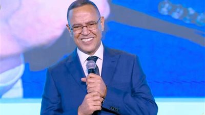 أشرف عبد الباقي ضيف برنامج 