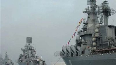 الجيش الروسي يتعقب سفينة أمريكية دخلت البحر الأسود