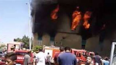 السيطرة على حريق مصنع ورق فى مدينة 6 أكتوبر