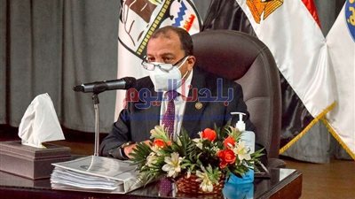 رئيس جامعة بني سويف: نسعى لتطعيم أعضاء هيئة التدريس والعاملين للحد من انتشار كورونا