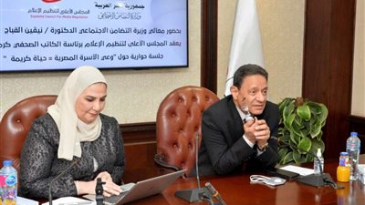 كرم جبر: نيفين القباج لديها مشروعات كبيرة وغير مسبوقة في تاريخ مصر
