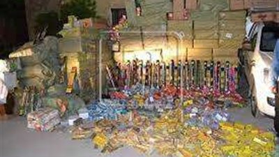 ضبط مليون ومائتين ألف قطعة ألعاب نارية بحوزة شخص بالقاهرة