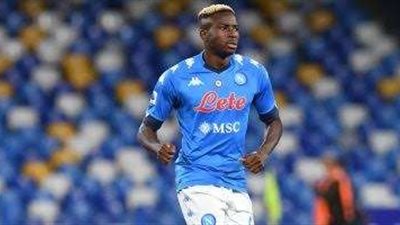 نابولي يرفض 140 مليون من الهلال السعودي مقابل أوسيمين