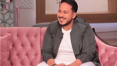 كريم عفيفي يتعرض لأزمة تنفس في 