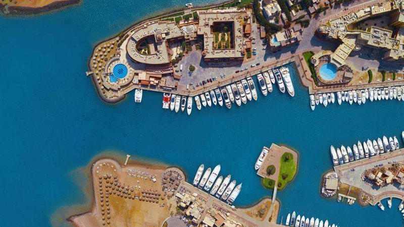 سياحة اليخوت