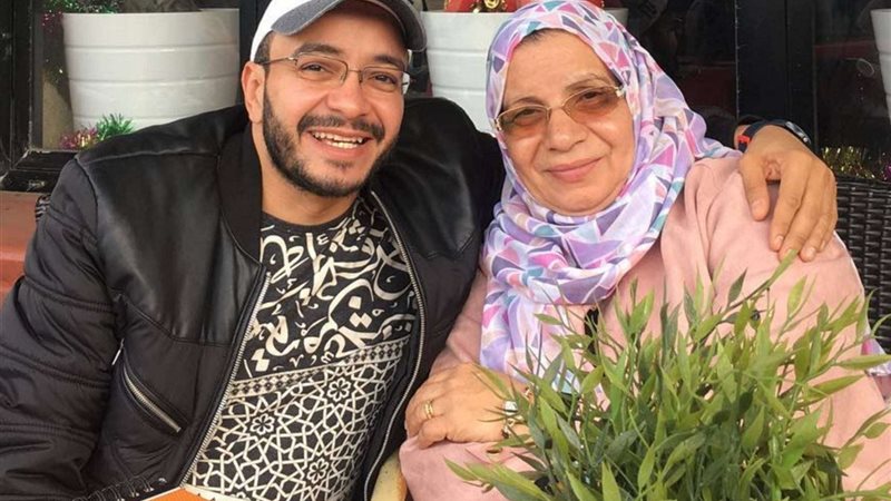 الفنان حسام داغر