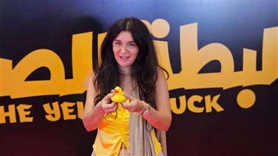 بالصور| غادة عادل وتوتا تحتفلان بالعرض الخاص لفيلم