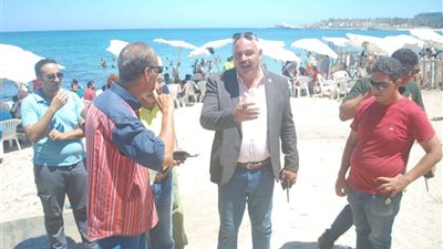 فرض غرامات مالية على عدة شواطئ مخالفة بالإسكندرية