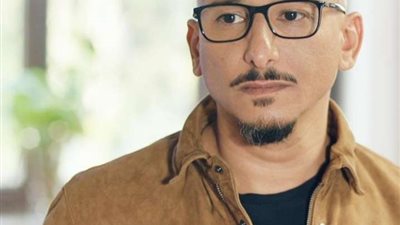 خالد منصور ينعي وفاة الساحر شريف