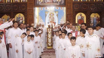 رسامة ٤٨ شمامسة جدد لكنيسة السيدة العذراء بالخارجة