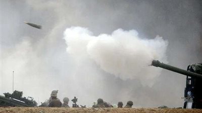 موسكو: كييف تستهدف دونيتسك وماكيفكا بقنابل عنقودية