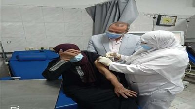 تطعيم مرضى الغسيل الكلوى بلقاح فيروس كورونا بمستشفيات الدقهلية