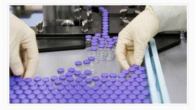 أمريكا تعلن تطوير لقاحات جديدة لمواجهة كورونا على شكل حبوب وبخاخات