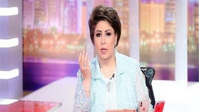 بهذه الكلمات.. فجر السعيد تطلب الدعاء لنادية العراقية