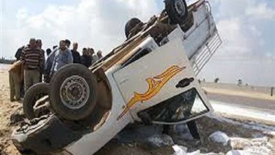 إصابة شخصين إثر انقلاب سيارة نصف نقل بالجيزة