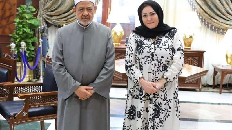 نهال عنبر مع شيخ