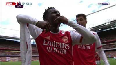 الدوري الإنجليزي.. أرسنال يتقدم بهدفين على نوتنجهام فورست